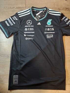 Adidas Mercedes AMG Petronas Formula One Motorsport Team Jersey Men’s Size Med